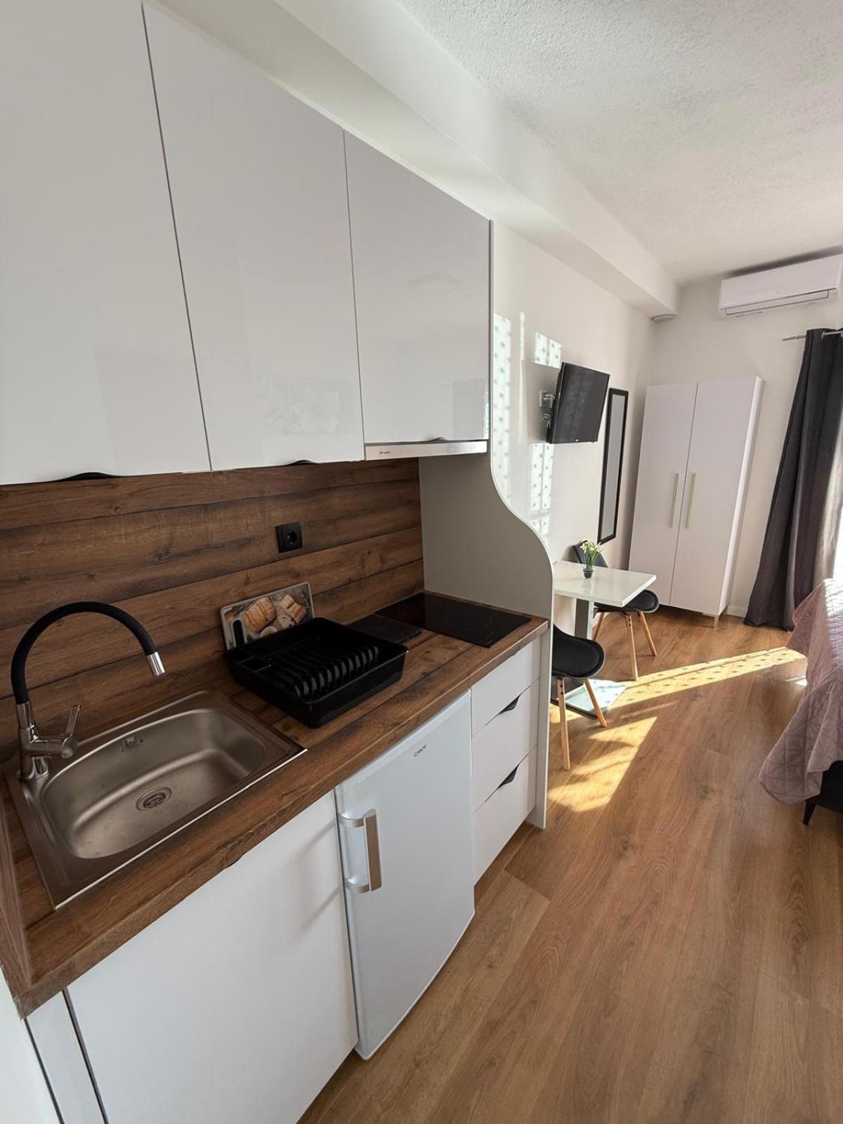 באסקה וודה Apartments Matic מראה חיצוני תמונה